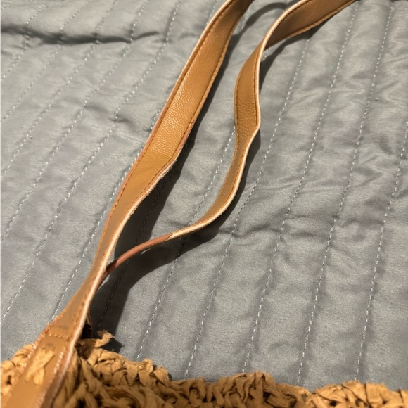 Elegant Tan Crochet Tote Beach Bag - Picture 8 of 8